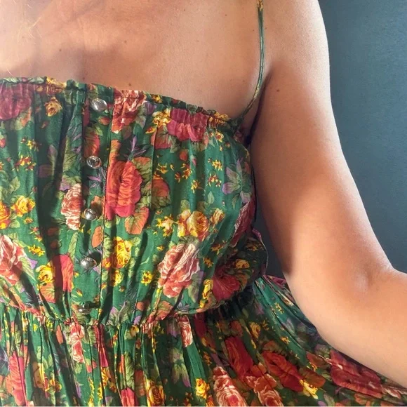 Green Floral Maxi Dress with Spaghetti Straps - Picture 7 of 12